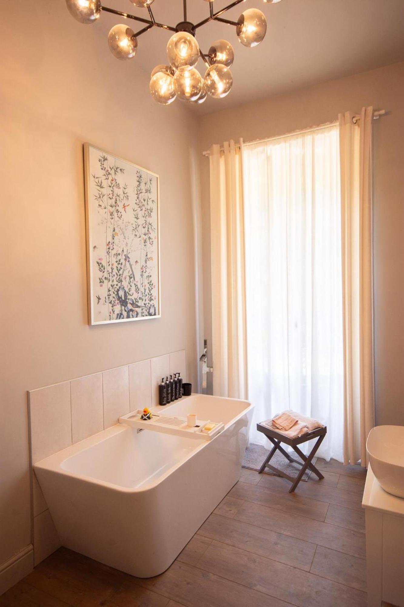 Beautiful, Historic Manoir In Semi-Rural Setting Villa Viré Exterior foto